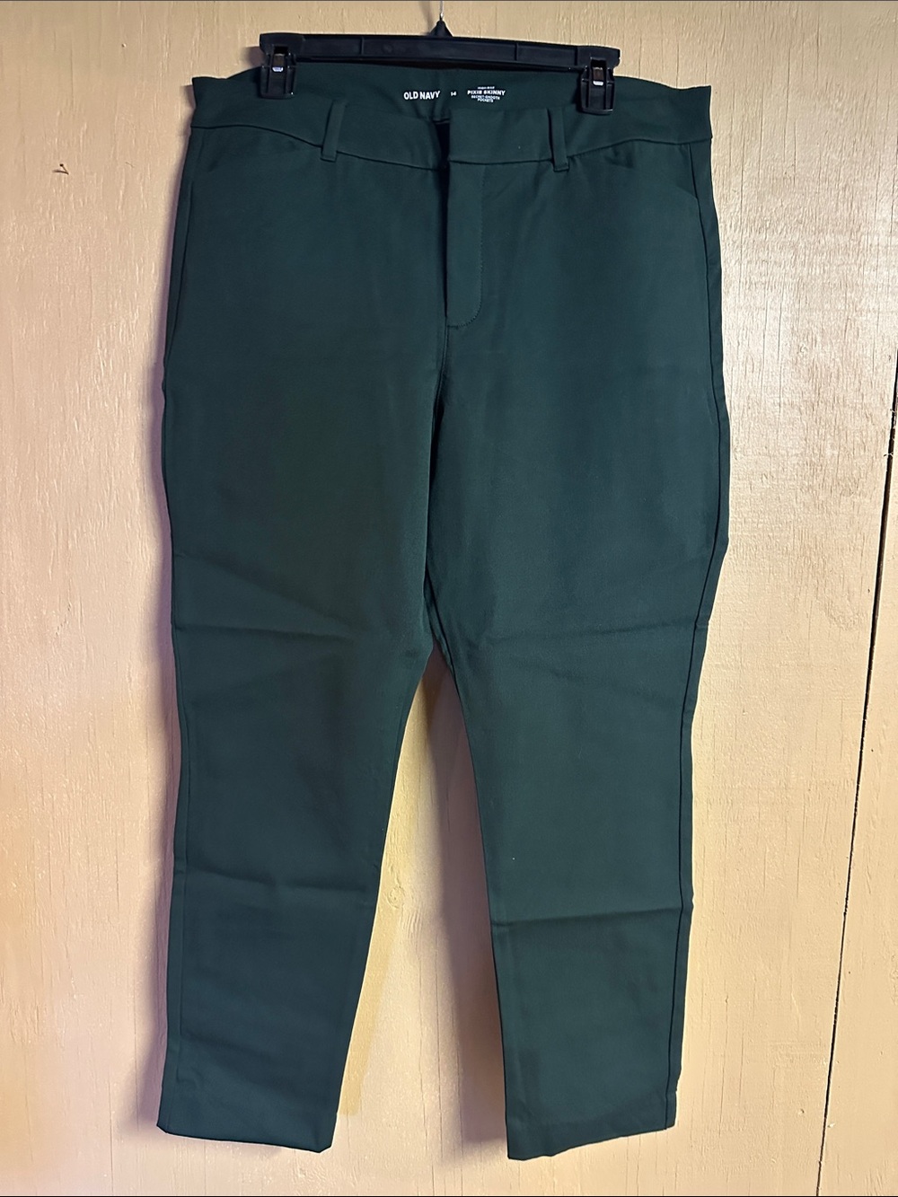 Old Navy Women’s Forest Green high Rise Pixie Skinny Pants